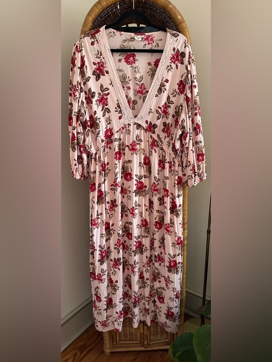 Romantic Gypsy Dresses & Skirts - ✨5/$25 Romantic Gypsy Floral Boho Maxi Dress Deep V Rayon Made in India 3X